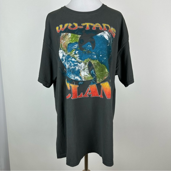Tops - Wu-Tang Clan Graphic Tee Size XL